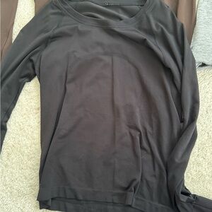 Women's Black Long Sleeve Top